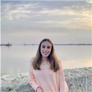 Soy alumna de Educación Primaria del segundo curso. Me considero una persona trabajadora y responsable, la cual intenta sacar el mayor beneficio académico de mis alumnos/as